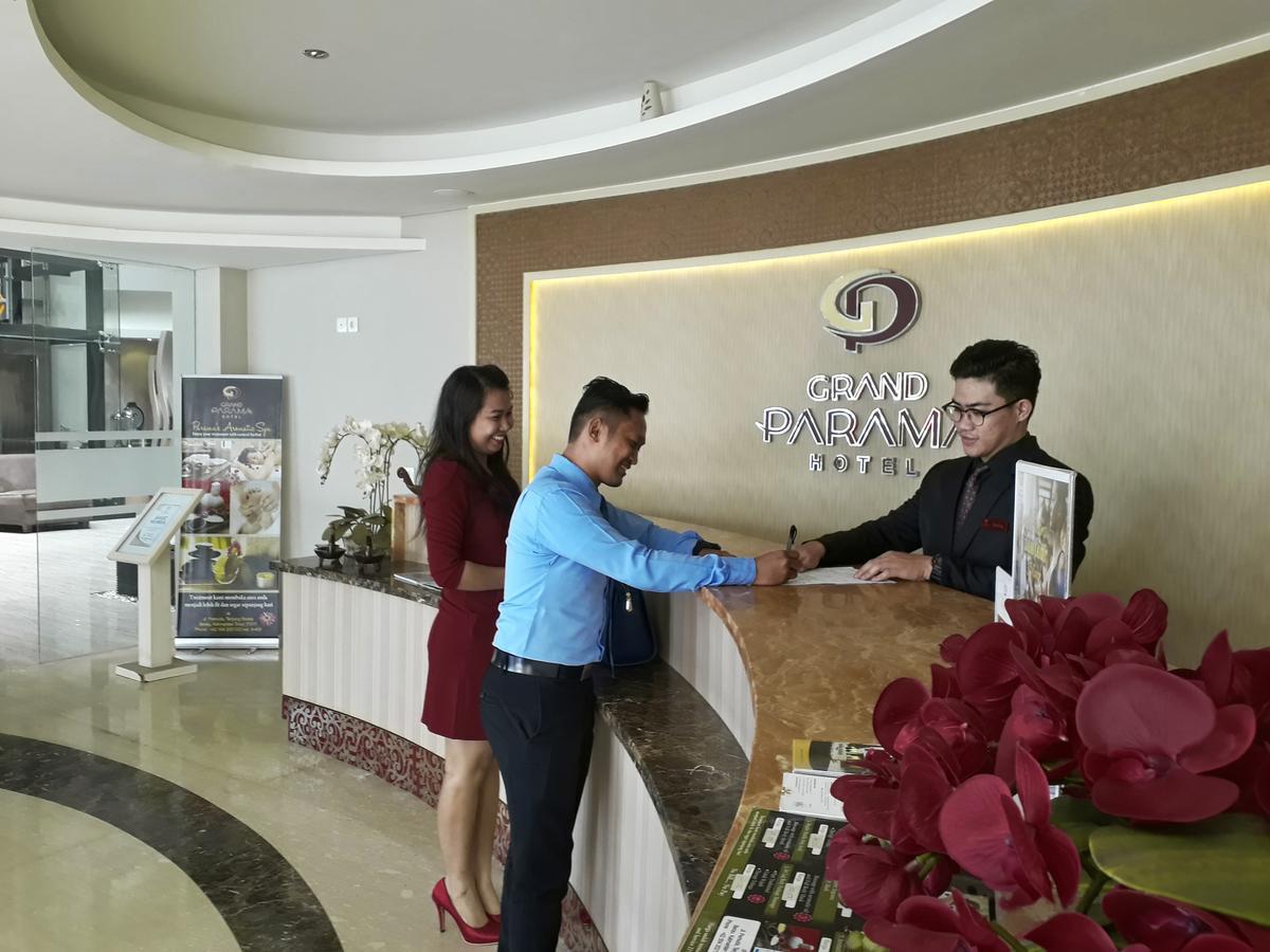 Grand Parama Hotel Tanjung Redep Kültér fotó