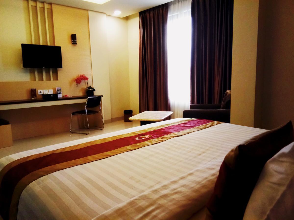 Grand Parama Hotel Tanjung Redep Kültér fotó