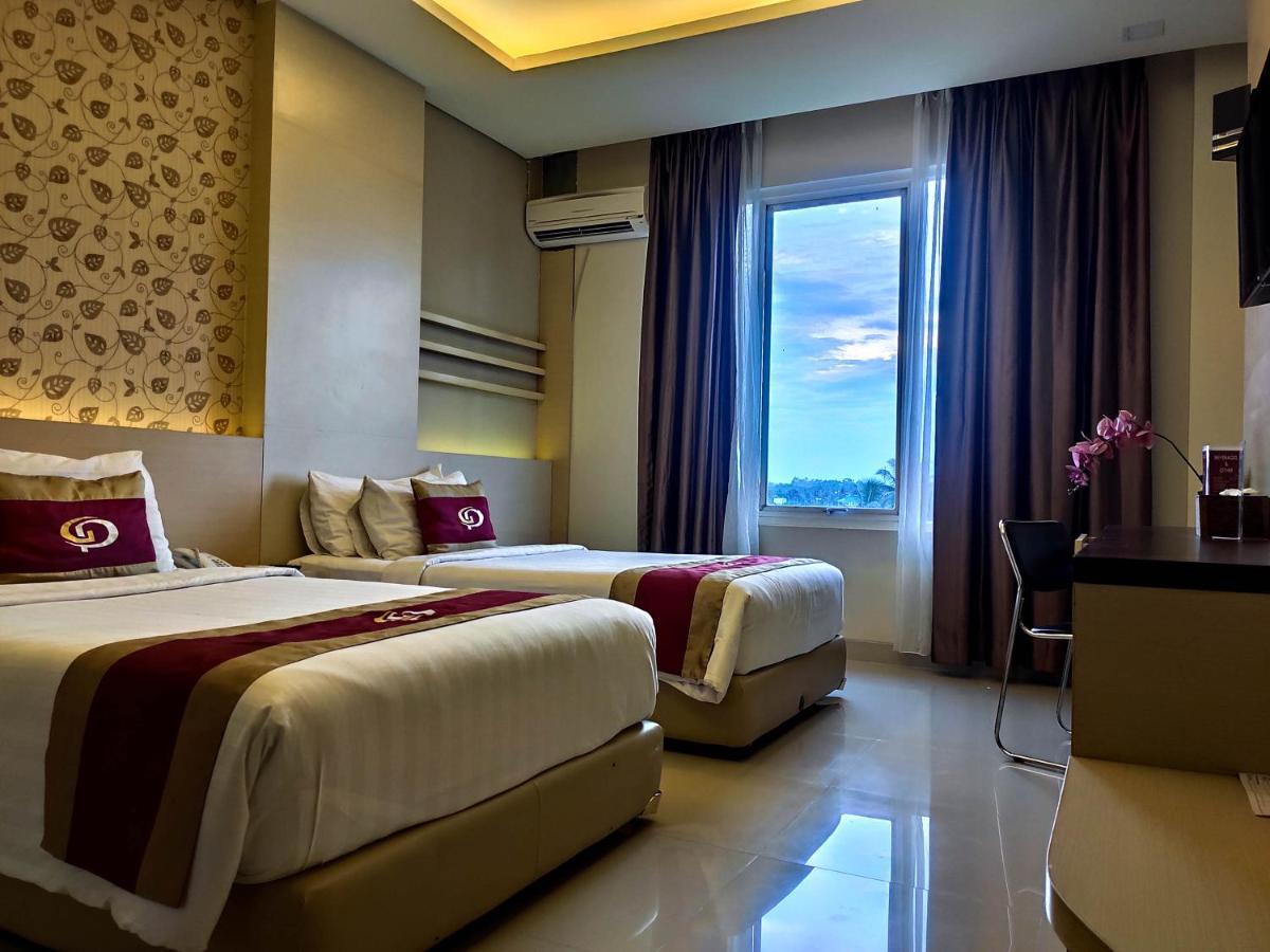 Grand Parama Hotel Tanjung Redep Kültér fotó